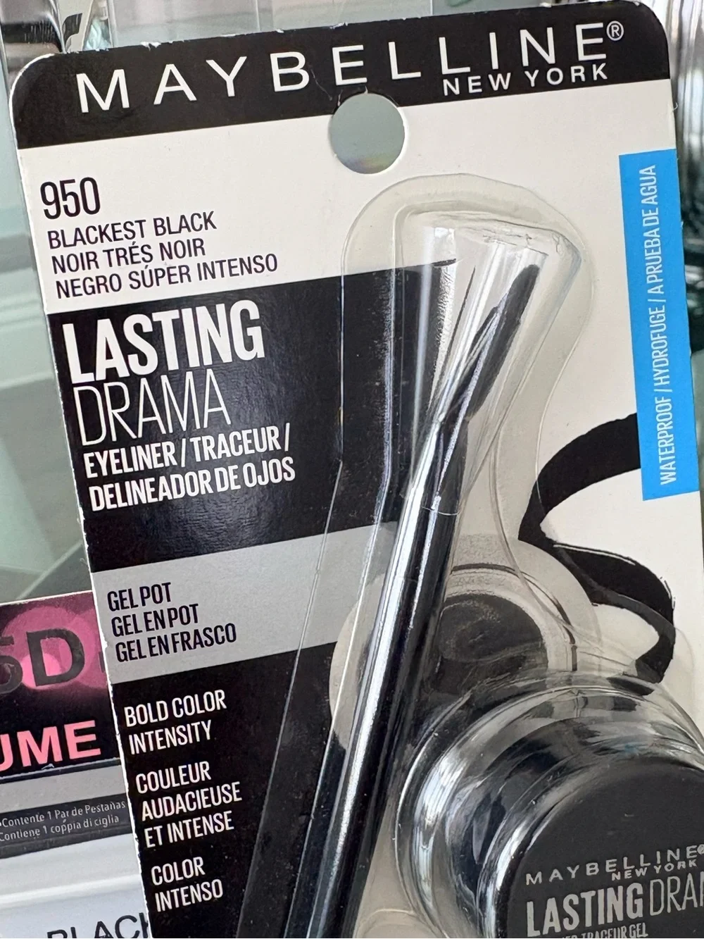 Maybelline Lasting Drama Gel Eyeliner + 5D Mink Lashes